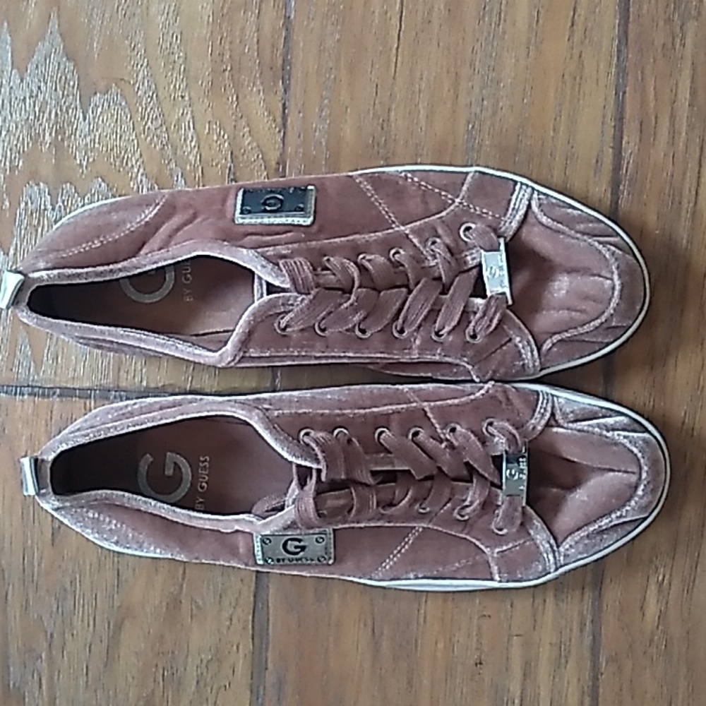 G by Guess Velvet Mauve Tennis Shoes Size 10